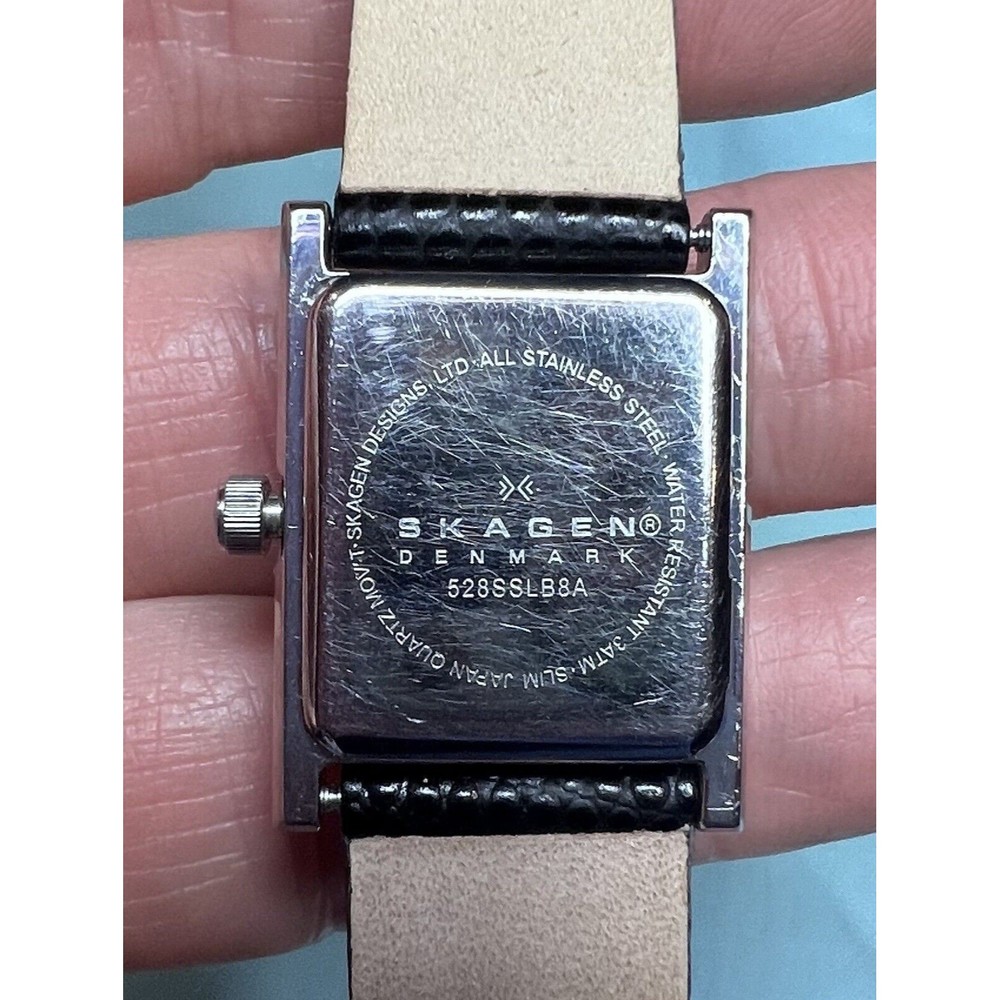 Skagen Ladies Mother of Pearl Square Watch 528SSLB8A New Band New Battery - Picture 3 of 8